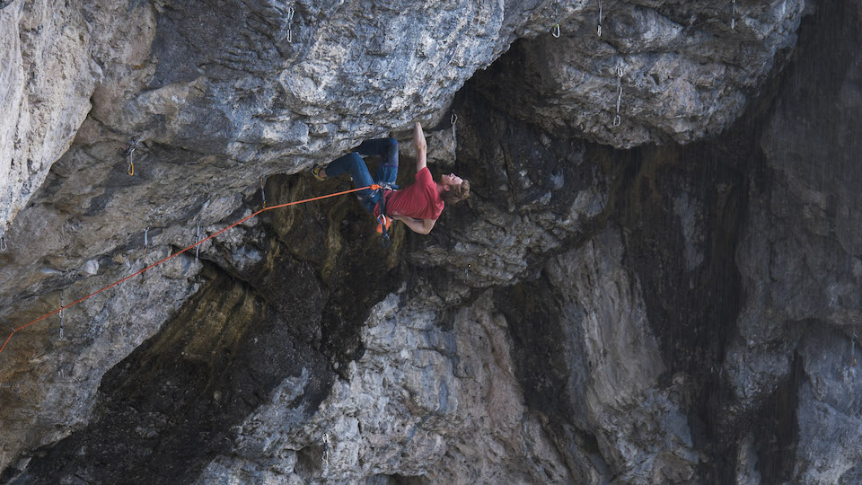 Jakob climbing white rose 9a at schleier waterfall